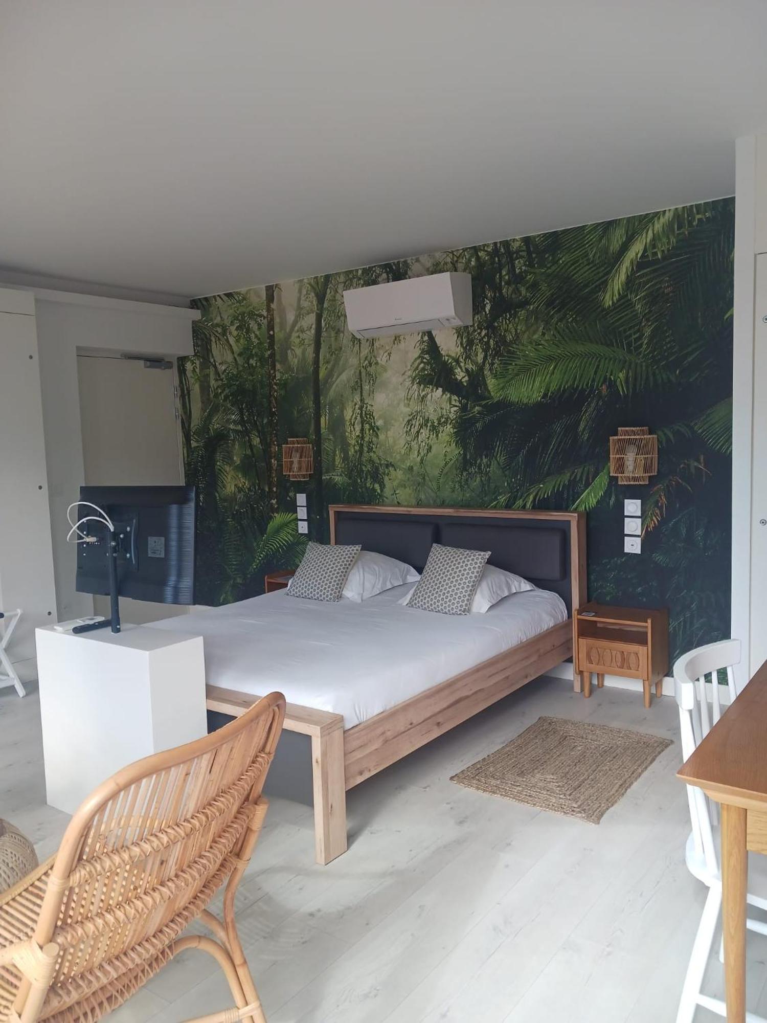 Hotel Aracari Villars-les-Dombes Exterior foto