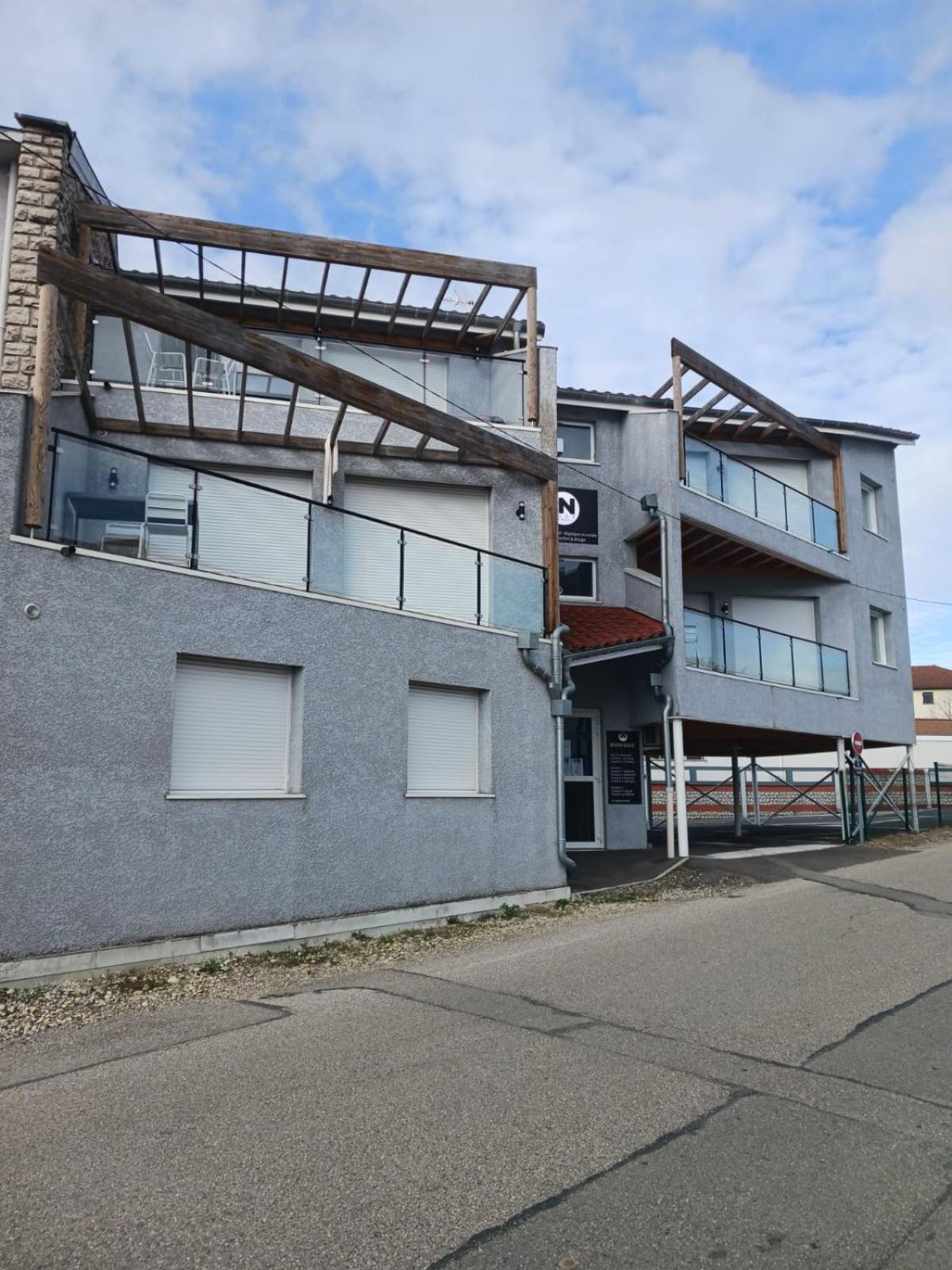 Hotel Aracari Villars-les-Dombes Exterior foto